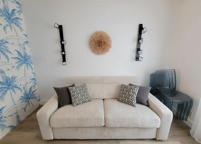 Cocon, Centre St Raphael, A 1min 아파트 Saint-Raphaël